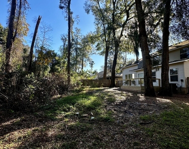 2367 Huckins Court - Photo Thumbnail 19