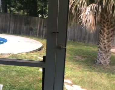 421 Parkwood Drive - Photo Thumbnail 26