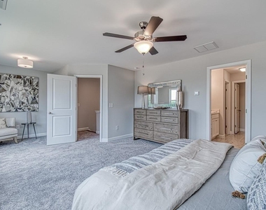 3594 Silvery Way - Photo Thumbnail 16