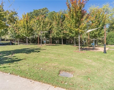 3235 Cape Circle - Photo Thumbnail 26