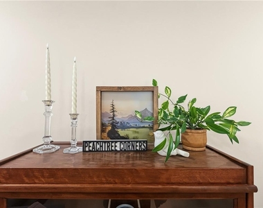 3326 Marla Boulevard - Photo Thumbnail 9