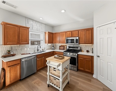 3326 Marla Boulevard - Photo Thumbnail 12