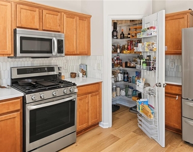 3326 Marla Boulevard - Photo Thumbnail 17