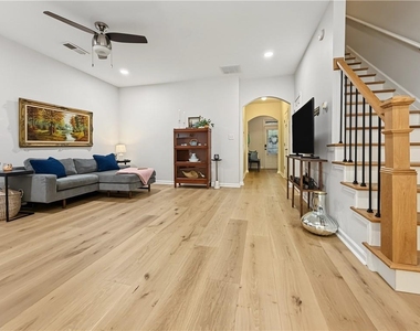 3326 Marla Boulevard - Photo Thumbnail 10