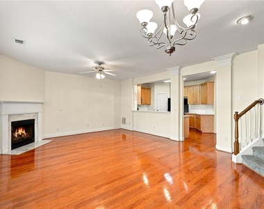 1822 Rue De Montreal - Photo Thumbnail 4