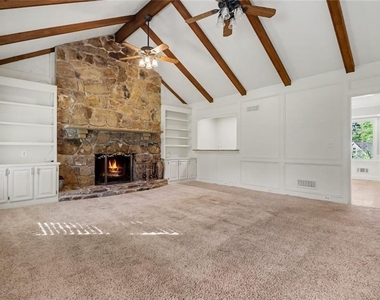 6546 Rosecommon Drive Nw - Photo Thumbnail 11