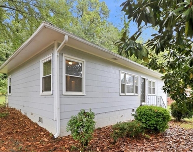 2280 Camp Ground Road Sw - Photo Thumbnail 13