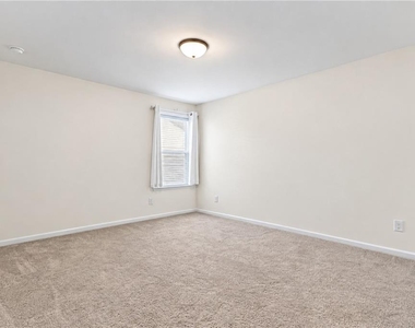 54 Mayfair Street - Photo Thumbnail 26