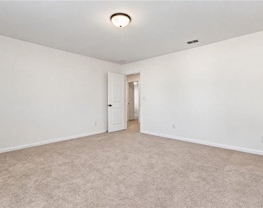 54 Mayfair Street - Photo Thumbnail 21