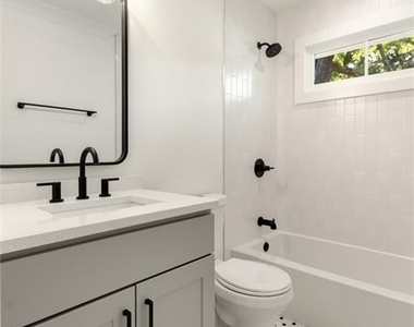 970 Pinedale Drive Se - Photo Thumbnail 17