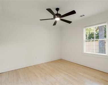 970 Pinedale Drive Se - Photo Thumbnail 16