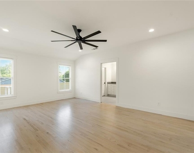 970 Pinedale Drive Se - Photo Thumbnail 10