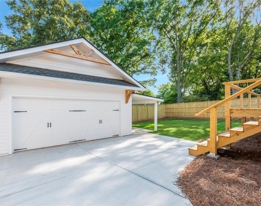 970 Pinedale Drive Se - Photo Thumbnail 21