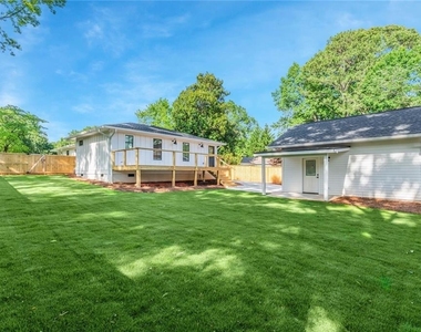 970 Pinedale Drive Se - Photo Thumbnail 23