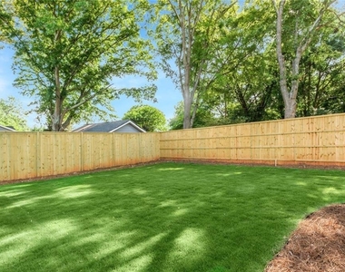 970 Pinedale Drive Se - Photo Thumbnail 24
