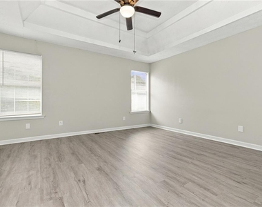 2079 Sugar Creek Falls Court Se - Photo Thumbnail 6