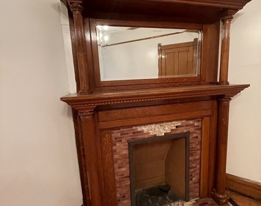 7216 S Emerald Avenue - Photo Thumbnail 4