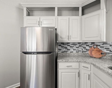 2627 Stanton Road Se - Photo Thumbnail 15