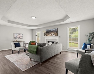 2627 Stanton Road Se - Photo Thumbnail 4
