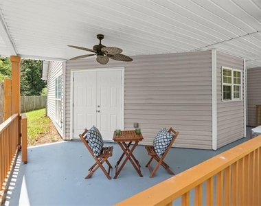 2627 Stanton Road Se - Photo Thumbnail 2