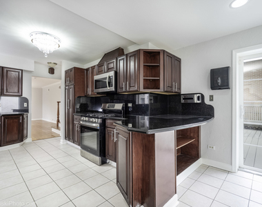 7261 N East Prairie Road - Photo Thumbnail 5