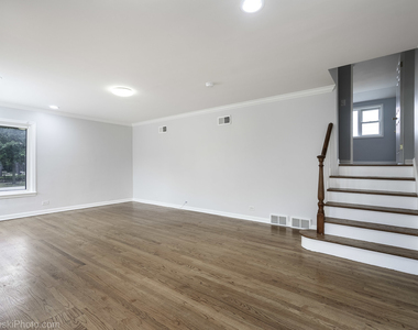 7261 N East Prairie Road - Photo Thumbnail 16
