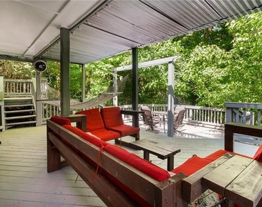 2720 Margaret Mitchell Drive Nw - Photo Thumbnail 39