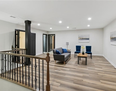 190 Adair Avenue Se - Photo Thumbnail 8