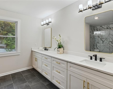 190 Adair Avenue Se - Photo Thumbnail 27