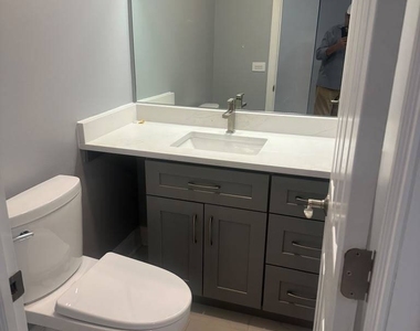 6020 Oakwood Drive - Photo Thumbnail 2