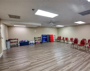 300 Johnson Ferry Road Ne - Photo Thumbnail 40