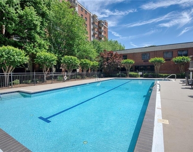 300 Johnson Ferry Road Ne - Photo Thumbnail 27