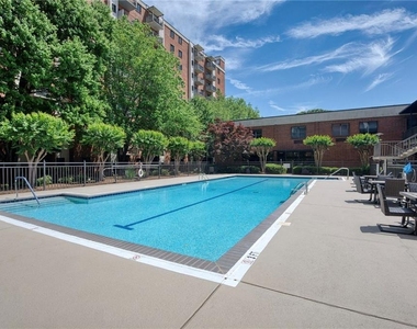 300 Johnson Ferry Road Ne - Photo Thumbnail 29