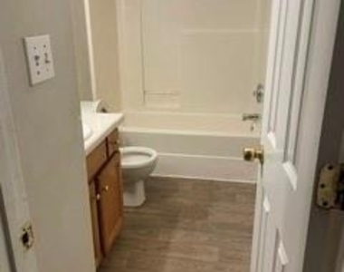 5577 Dale Drive - Photo Thumbnail 13