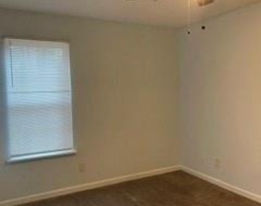 5577 Dale Drive - Photo Thumbnail 15
