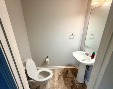 625 Baron Drive - Photo Thumbnail 5