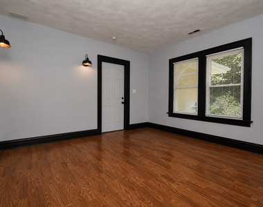 600 Sunderlin Street - Photo Thumbnail 2
