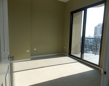 1464 S Michigan Avenue - Photo Thumbnail 4
