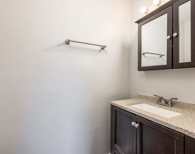 10429 Dearlove Road - Photo Thumbnail 17
