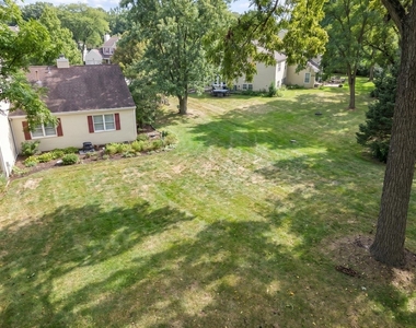 1069 Devonshire Avenue - Photo Thumbnail 25