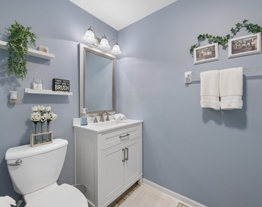 1069 Devonshire Avenue - Photo Thumbnail 21