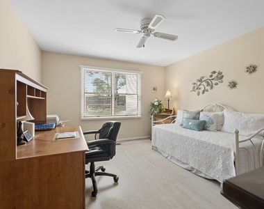 1069 Devonshire Avenue - Photo Thumbnail 14