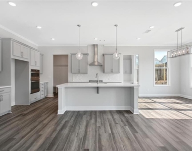 644 Stoneview Drive - Photo Thumbnail 7
