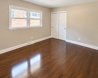 17140 University Avenue - Photo Thumbnail 9