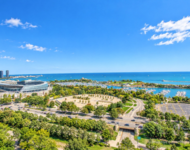 1841 S Calumet Avenue - Photo Thumbnail 22