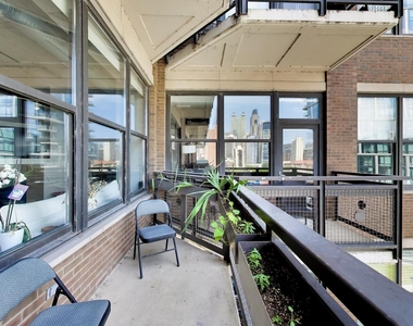 849 N Franklin Street - Photo Thumbnail 31