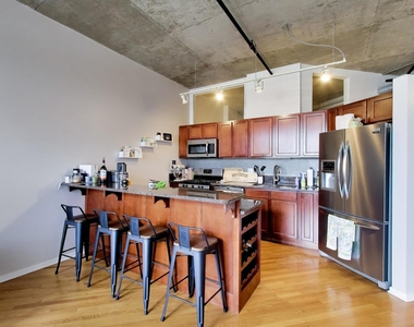 849 N Franklin Street - Photo Thumbnail 14