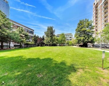 849 N Franklin Street - Photo Thumbnail 50