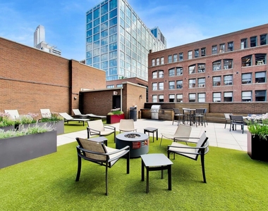 849 N Franklin Street - Photo Thumbnail 41