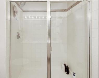 849 N Franklin Street - Photo Thumbnail 23